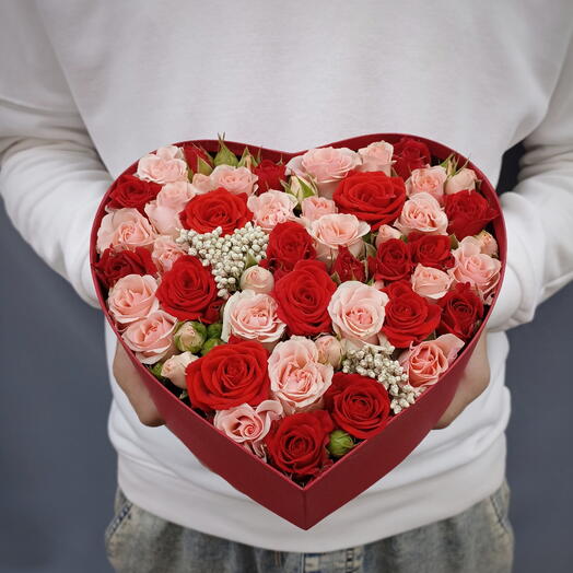 💗Кустовые розы в коробке сердце