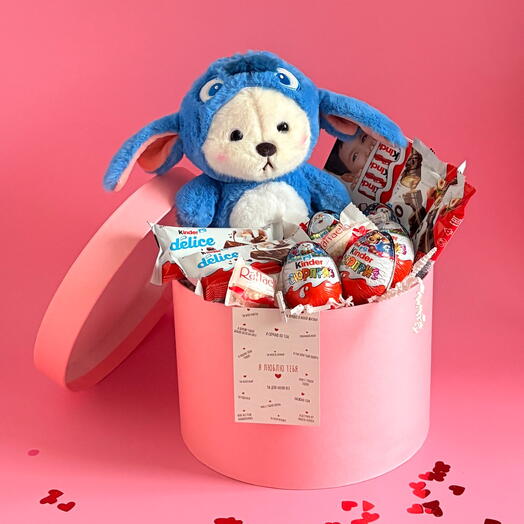 Подарок с  киндер шоколадом и игрушкой девушке; сестре, подруге, жене, дочке