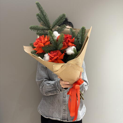 Зимний букет с французскими розами