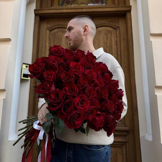 51 красная Роза Эквадор 80 см