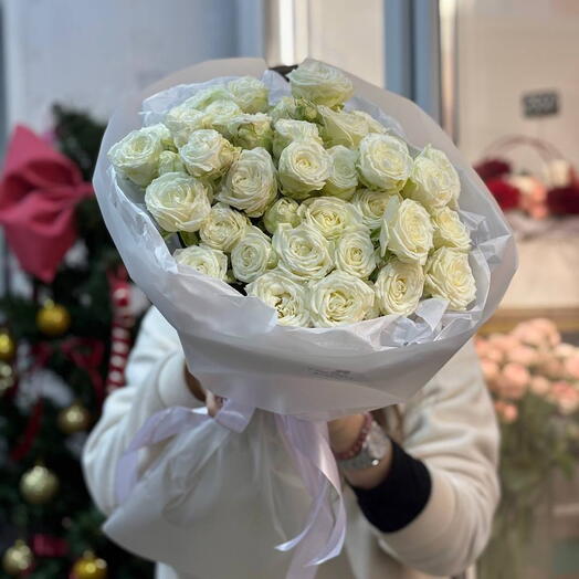 Белые розы кустовые розы букет из кустовых роз