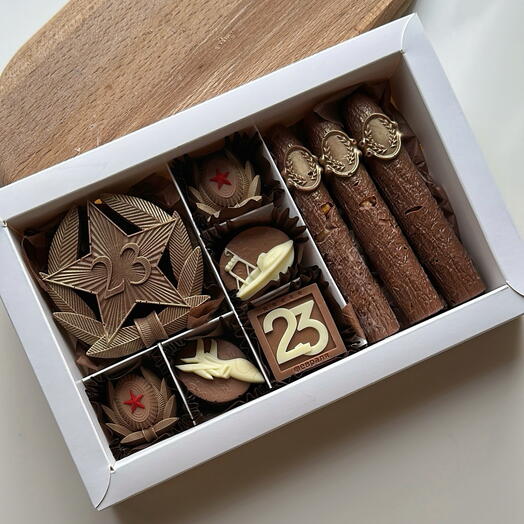 Подарок на 23 февраля конфеты шоколадные