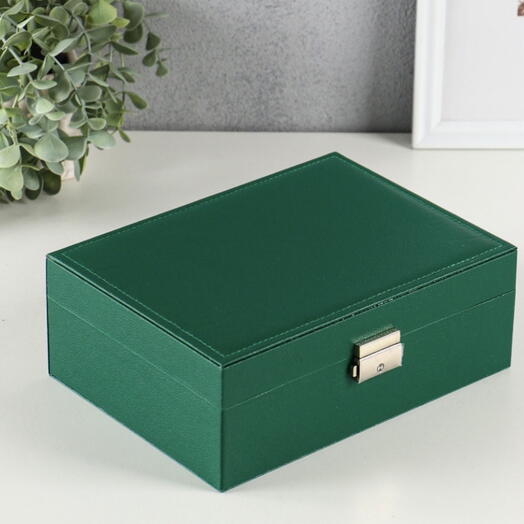 Шкатулка изумрудного цвета для хранения украшений