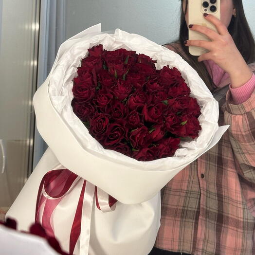 Моно букет из 35 кенийских роз