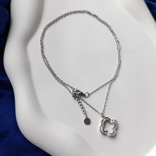 Подвеска Клевер в ювелирной багетной огранке