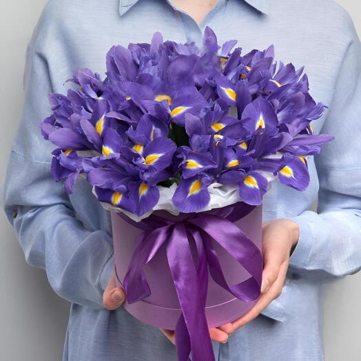 Ирисы в коробке 💜