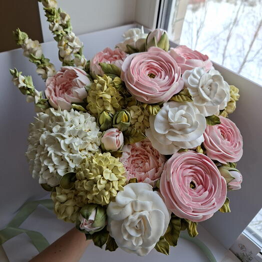 Дизайнерский микс букет "Эолин"