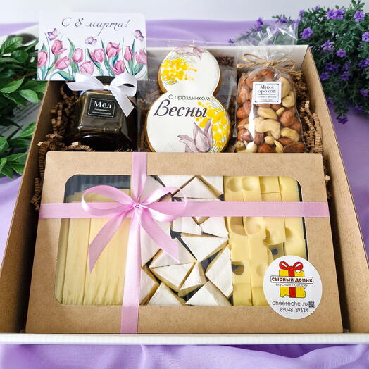 Набор с 3 сырами, медом, орехами и пряником