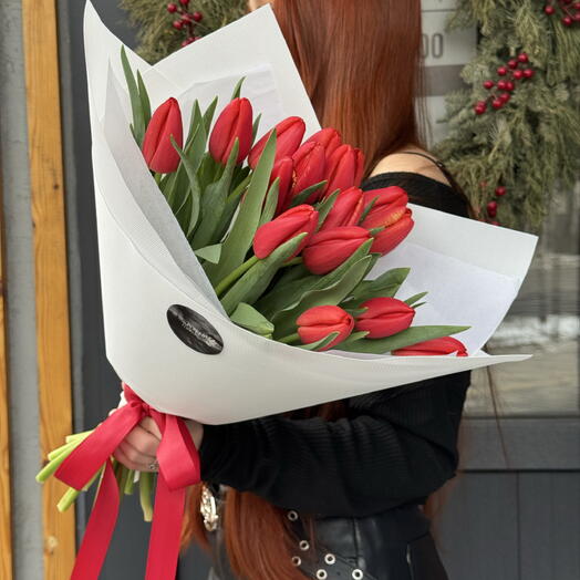 PRIVATE / RED / ТЮЛЬПАНЫ 15