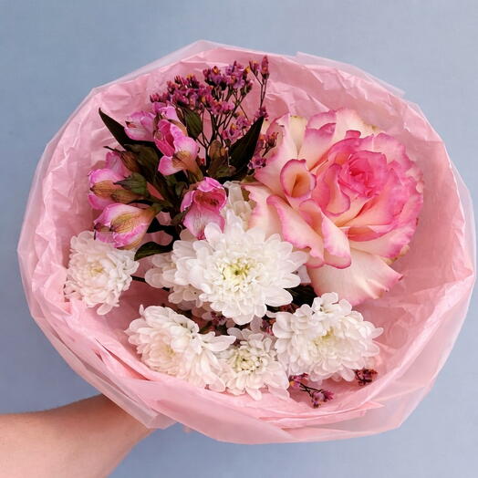 💐Милый букет с розой и хризантемой