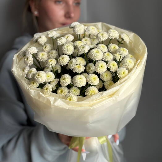 Монобукет из 9 кустовых хризантем сорта «Пиззаро»
