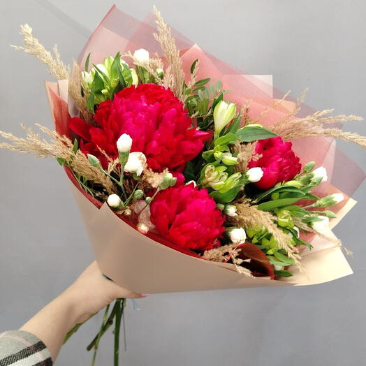 Букет красные пионы ♥️