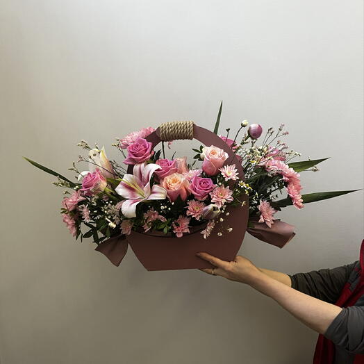 Нежная симфония 💖 - композиция в кашпо с ароматной лилией и кустовыми розами