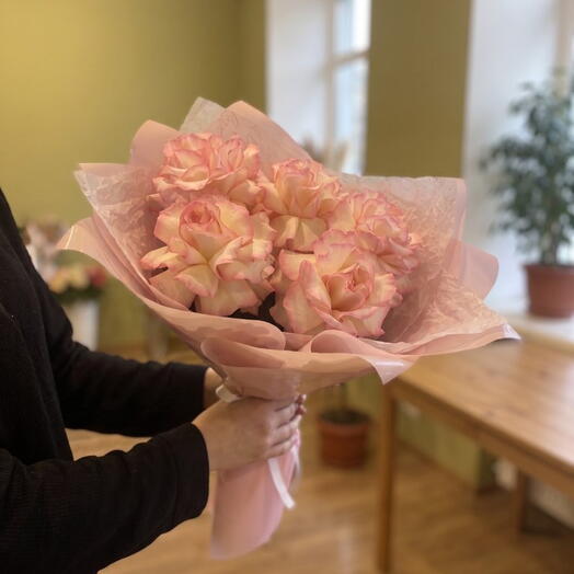 Букет из 5 французских роз