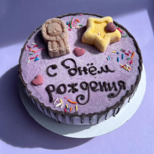 Торт "С днем рождения" из мороженого