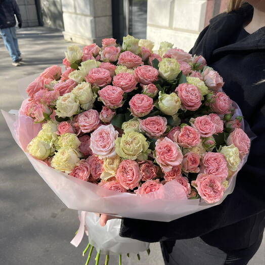 25 кустовых роз