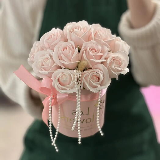 Композиция из мыльных роз 9