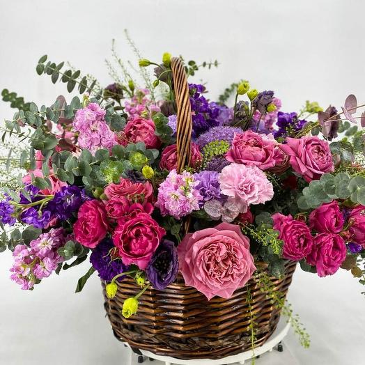 Basket with flowers "Purple cloud"