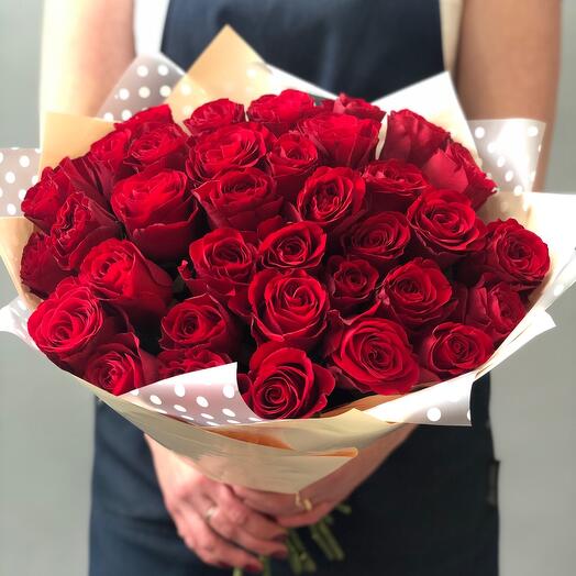 39 red rose classic, Flowers and presents Saint Petersburg, buy at a ...