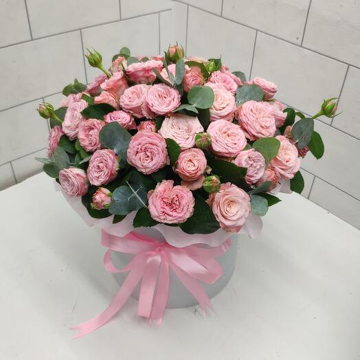 Rosa arbustiva en forma de peonía