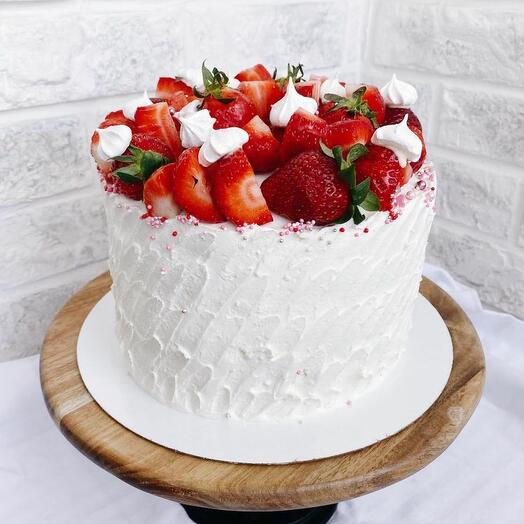 Торт "Клубника со сливками" 🍓