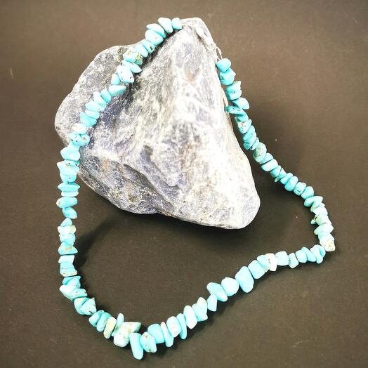 Чокер из бирюзы