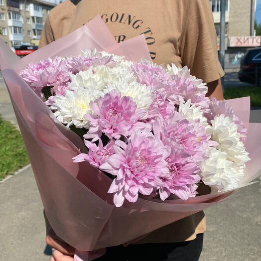 Bouquet of chrysanthemums