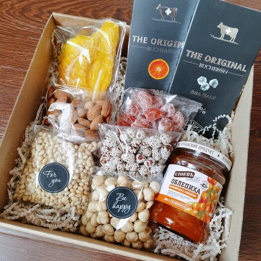 Gift set for a colleague boss nut gift