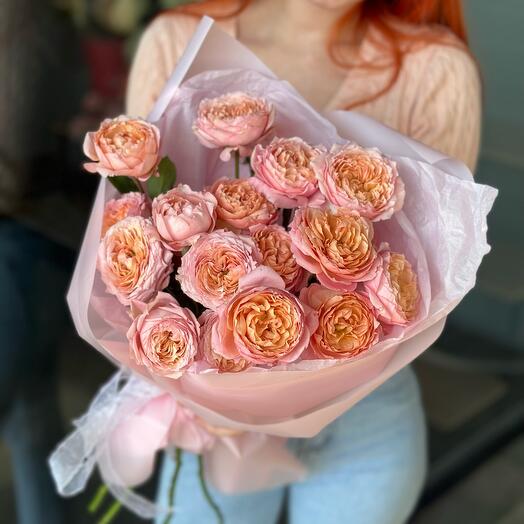 Букет из пионовидных роз 🎀