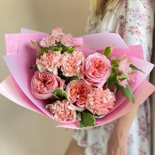 Садовый букет🌸🍓розы пионовидные
