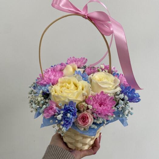 Корзина 3 белые розы