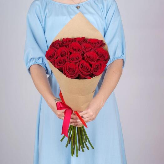 Роза красная 15 штук