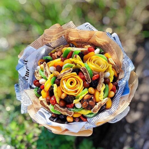 Букет из сухофруктов с манго