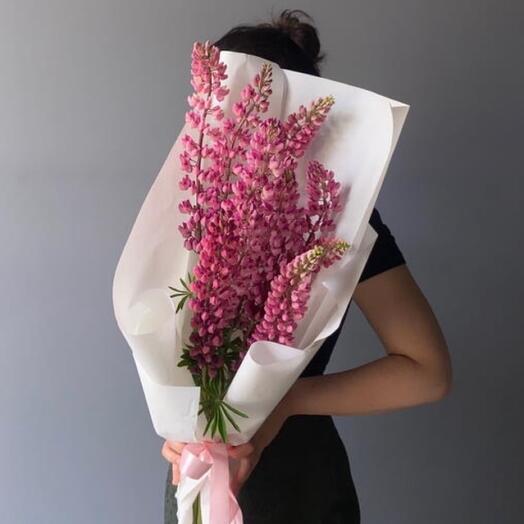Люпины, букет люпинов, летний букет
