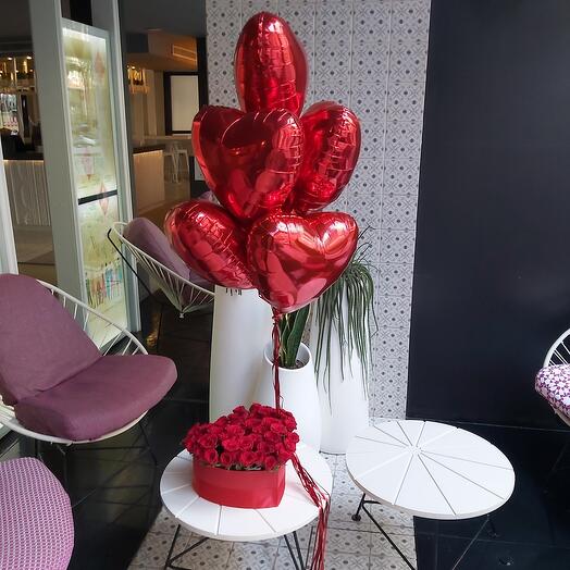 Red heart with roses   5 baloons