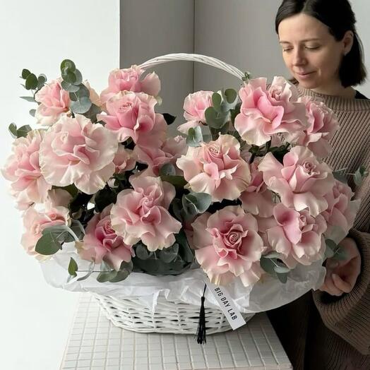Корзина с цветами ххл
