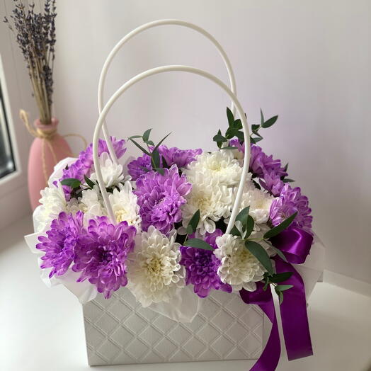 Композиция из хризантем Нежное послание 💜