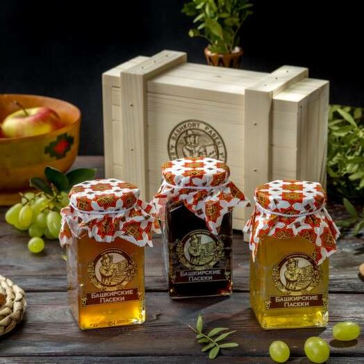 Мед в подарочном деревянном ящике HONEY BOXES PRIZMA "Башкирские пасеки"