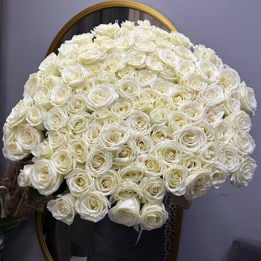 Bouquet of 101 white roses