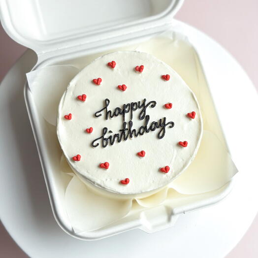 Бенто торт Happy birthday с сердечками