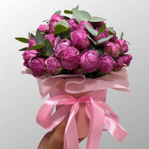 Пионовидные розы мисти бабблс в коробке