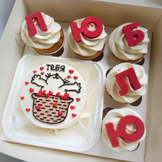 Набор бенто и 5 капкейков