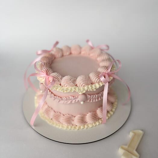 Торт с рюшами