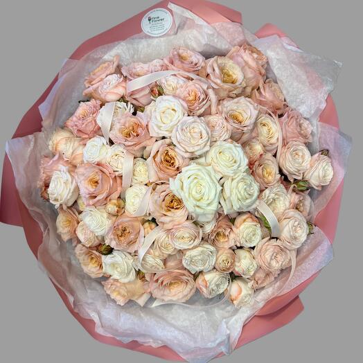 Elbűvölő rózsacsokor