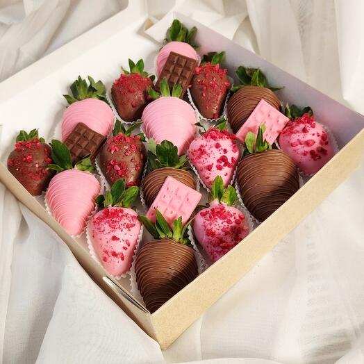 Клубника в шоколаде 16-20шт 🍫