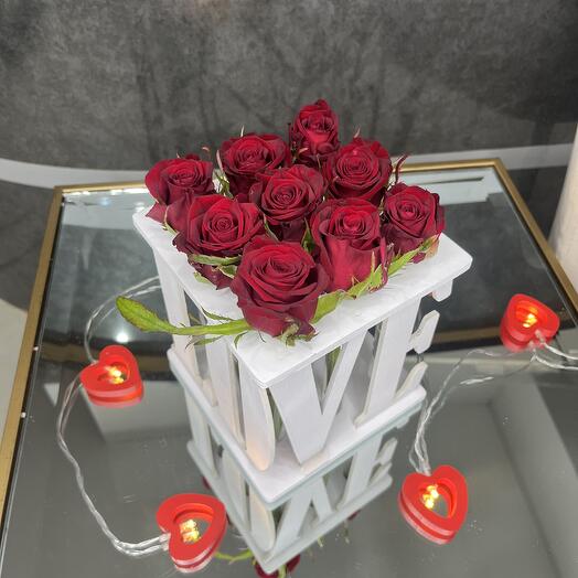 Flores en una Caja de amor