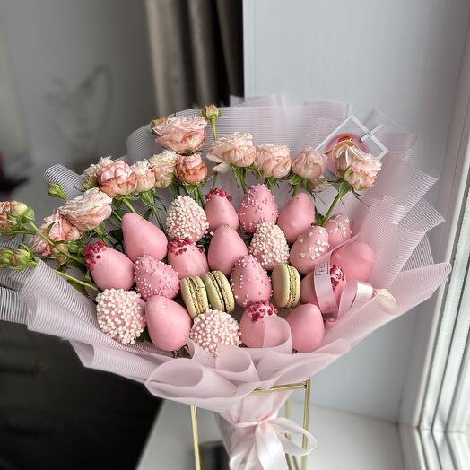 Клубничный букет 🌸