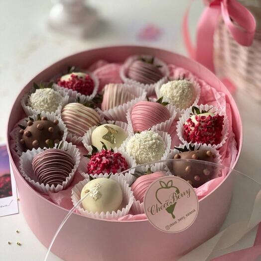 Fresas cubiertas de chocolate en una Caja redonda (16 piezas)