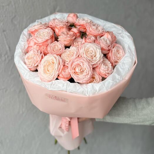 Bouquet of bushy peony-shaped roses