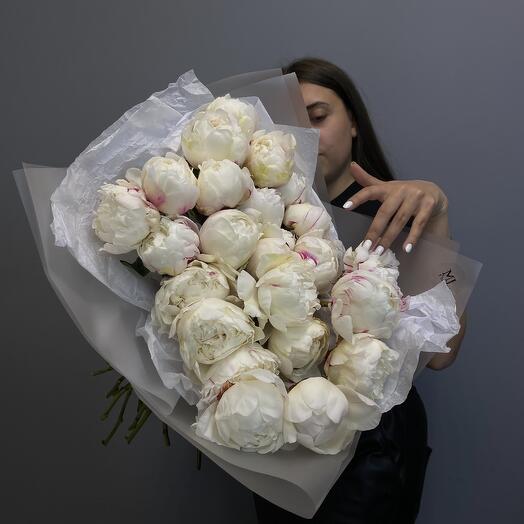 Белые пионы 25 шт